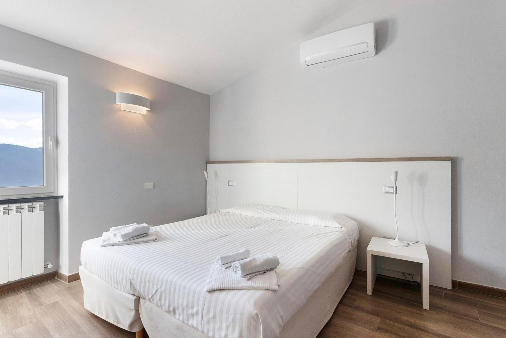 Residenza Del Capitano Apartment Леванто Екстериор снимка
